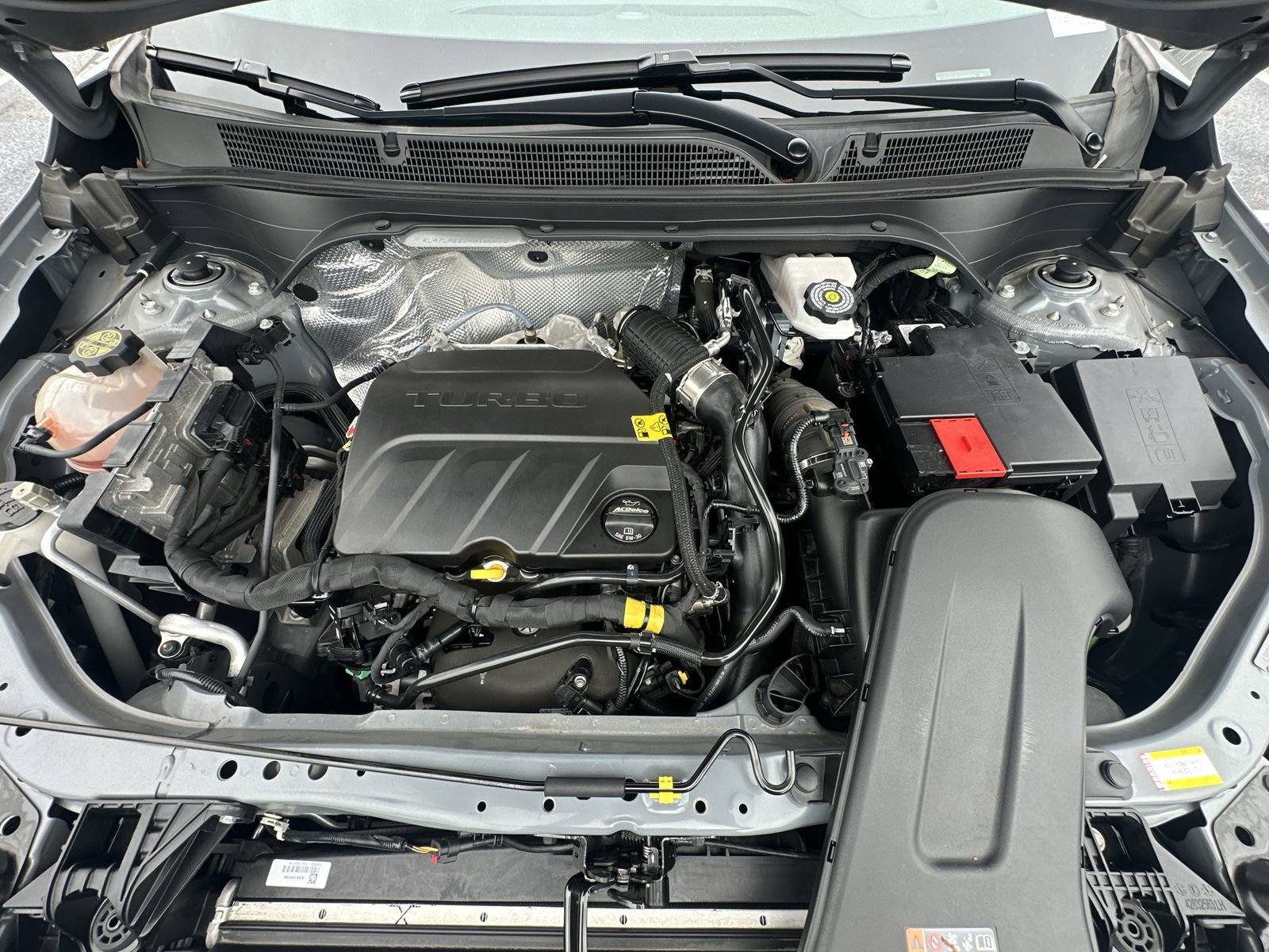 Used 2024 Buick Envista Preferred FWD image 33
