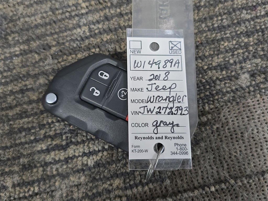 Used 2018 Jeep Wrangler Unlimited Sahara image 17