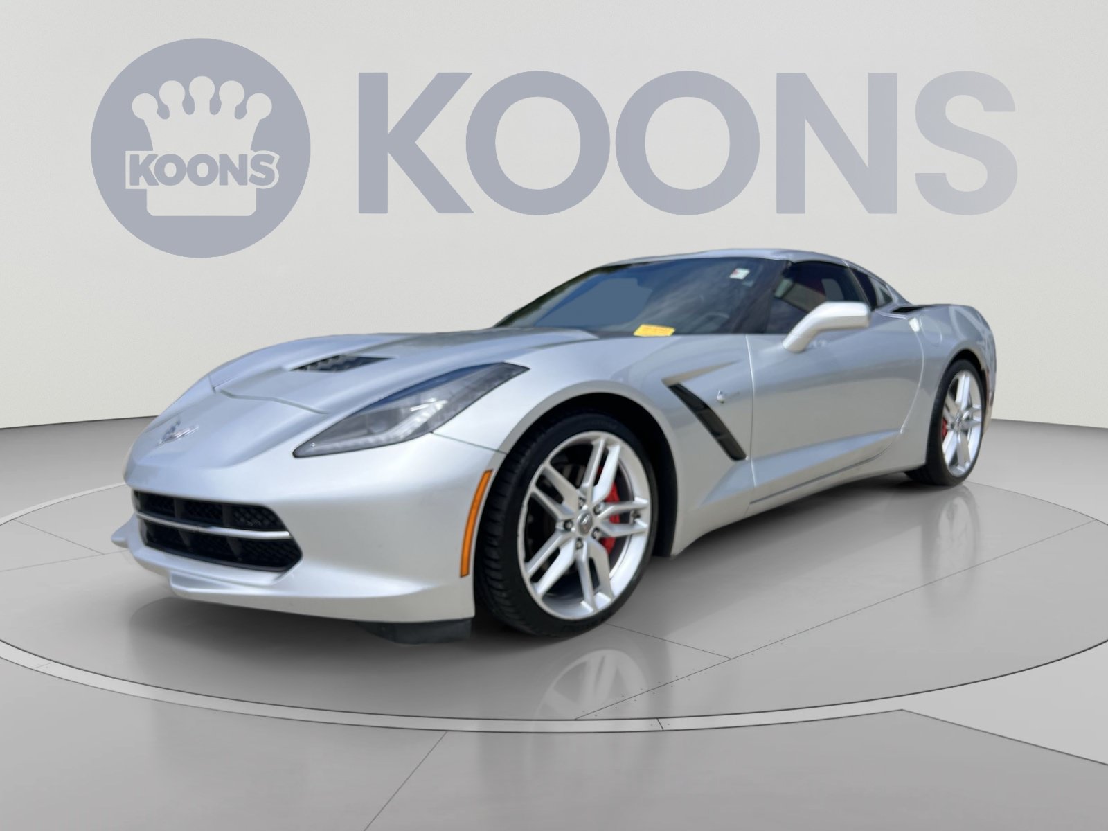 Used 2019 Chevrolet Corvette Stingray Coupe w/ 1LT RWD image 1