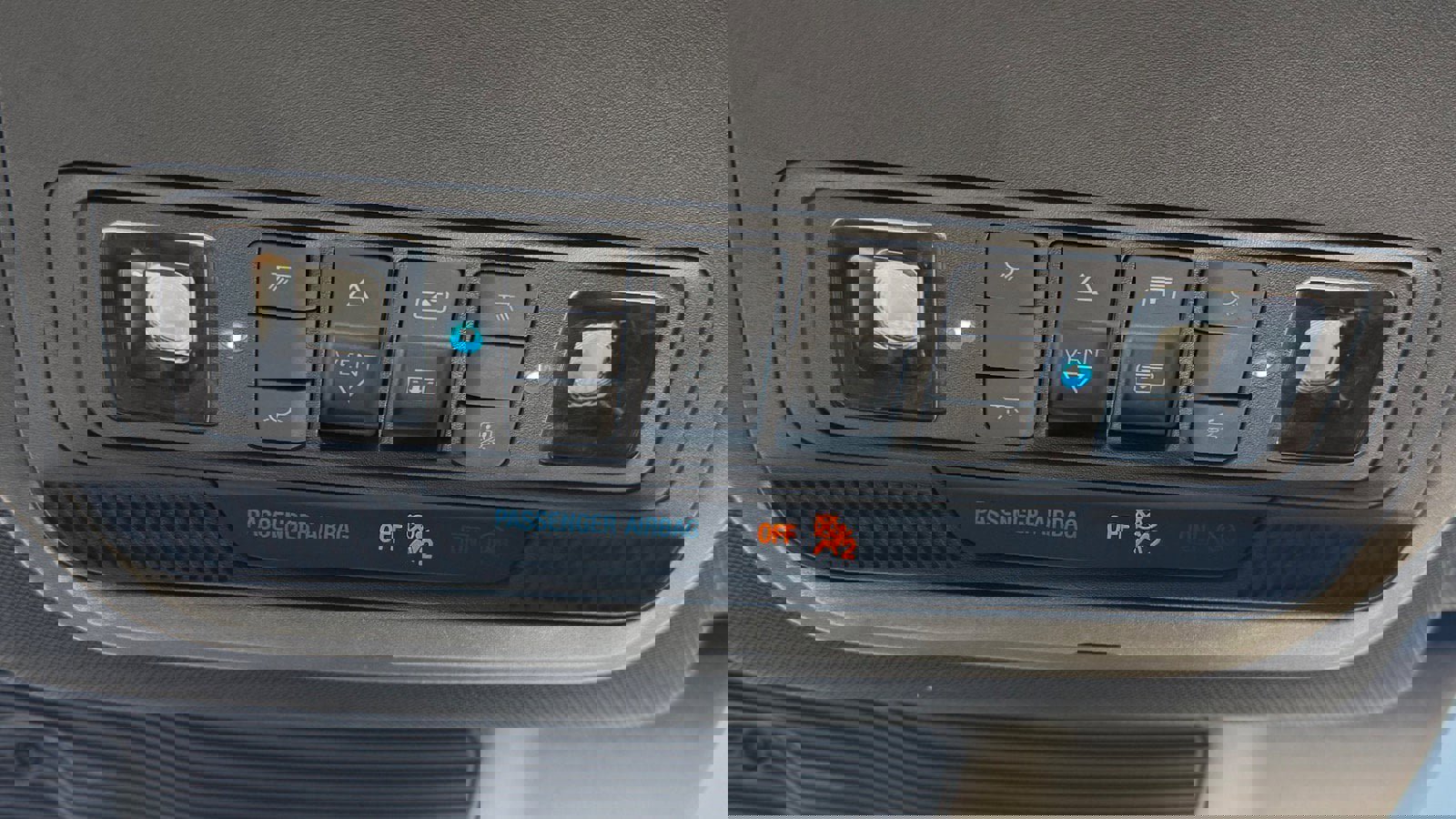 Certified 2021 Ford Explorer ST w/ Equipment Group 401A AWD/4WD image 52