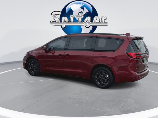 Used 2021 Chrysler Pacifica Touring-L w/ S Appearance Package image 7