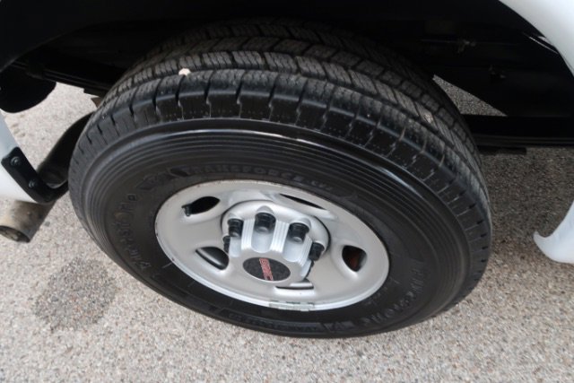 Used 2021 GMC Savana 2500 w/ Driver Convenience Package image 14