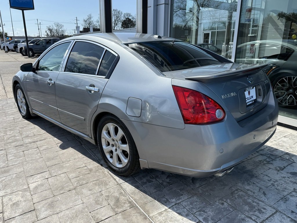Used 2008 Nissan Maxima 3.5 SL w/ Platinum Edition Pkg image 2