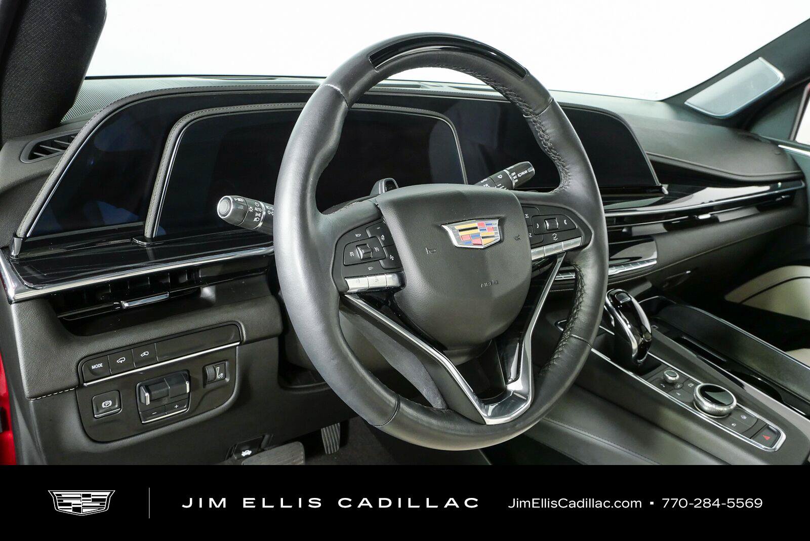 Used 2024 Cadillac Escalade Sport w/ Touring Package RWD image 4