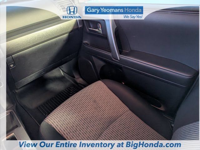 Used 2024 Toyota 4Runner SR5 RWD image 18