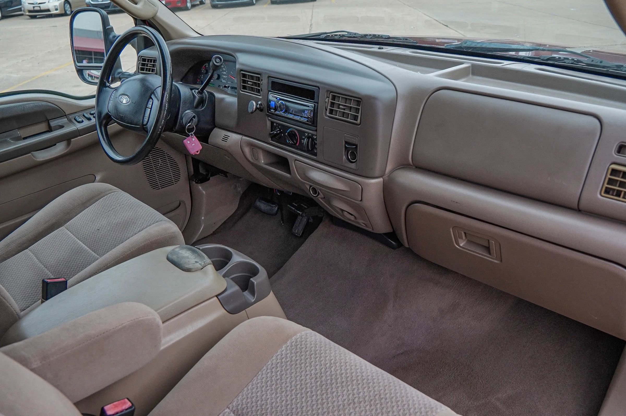 Used 2003 Ford F250 XLT image 37