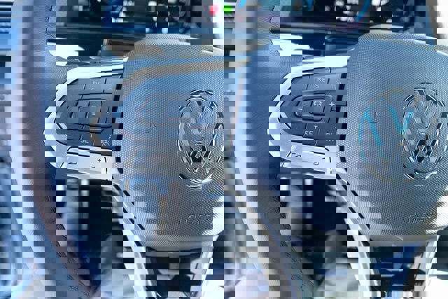 New 2026 Volkswagen Atlas Cross Sport SEL R-Line image 23