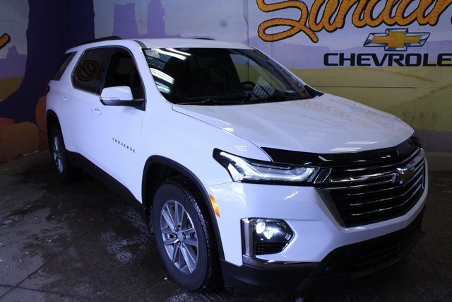 Used 2023 Chevrolet Traverse LT image 4