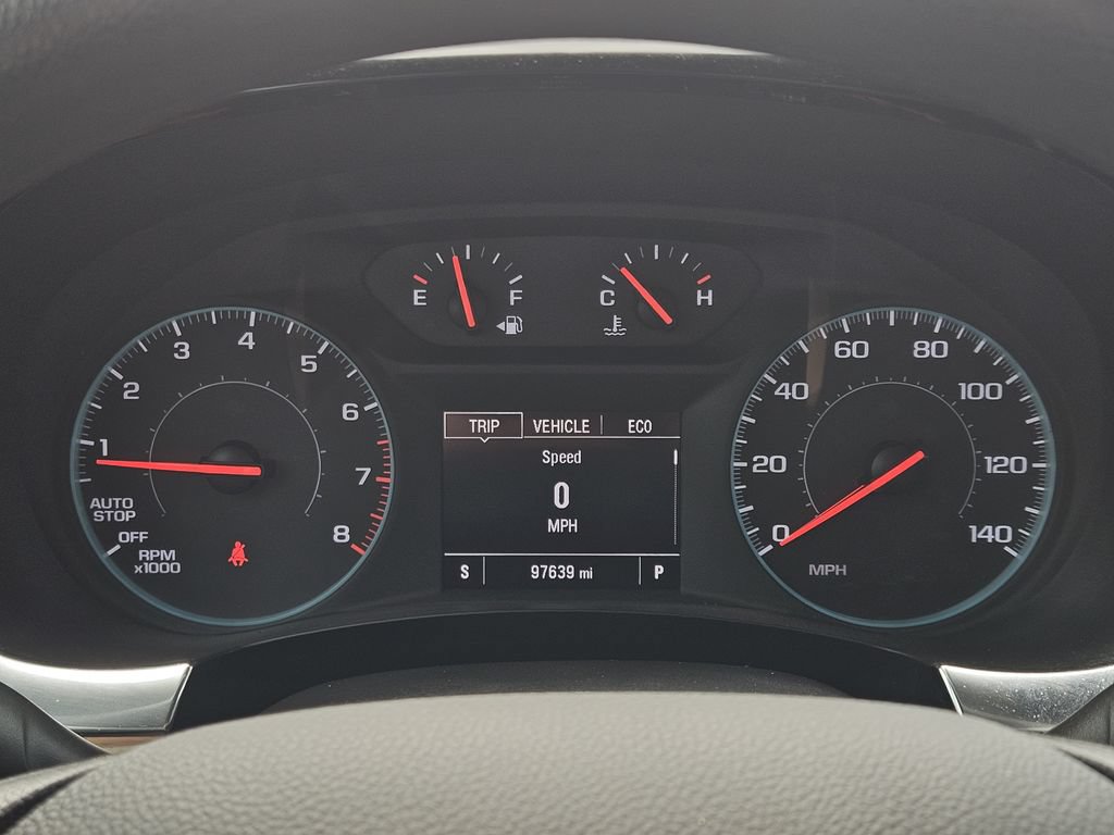 Used 2023 Chevrolet Traverse LS w/ Safety Package FWD image 15