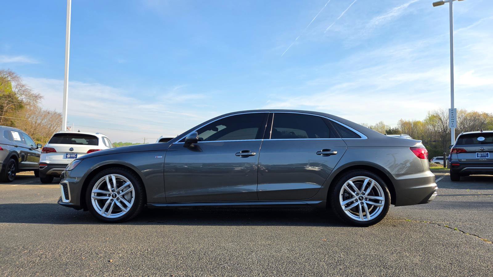 Used 2021 Audi A4 2.0T Premium Plus w/ Premium Plus Package image 10