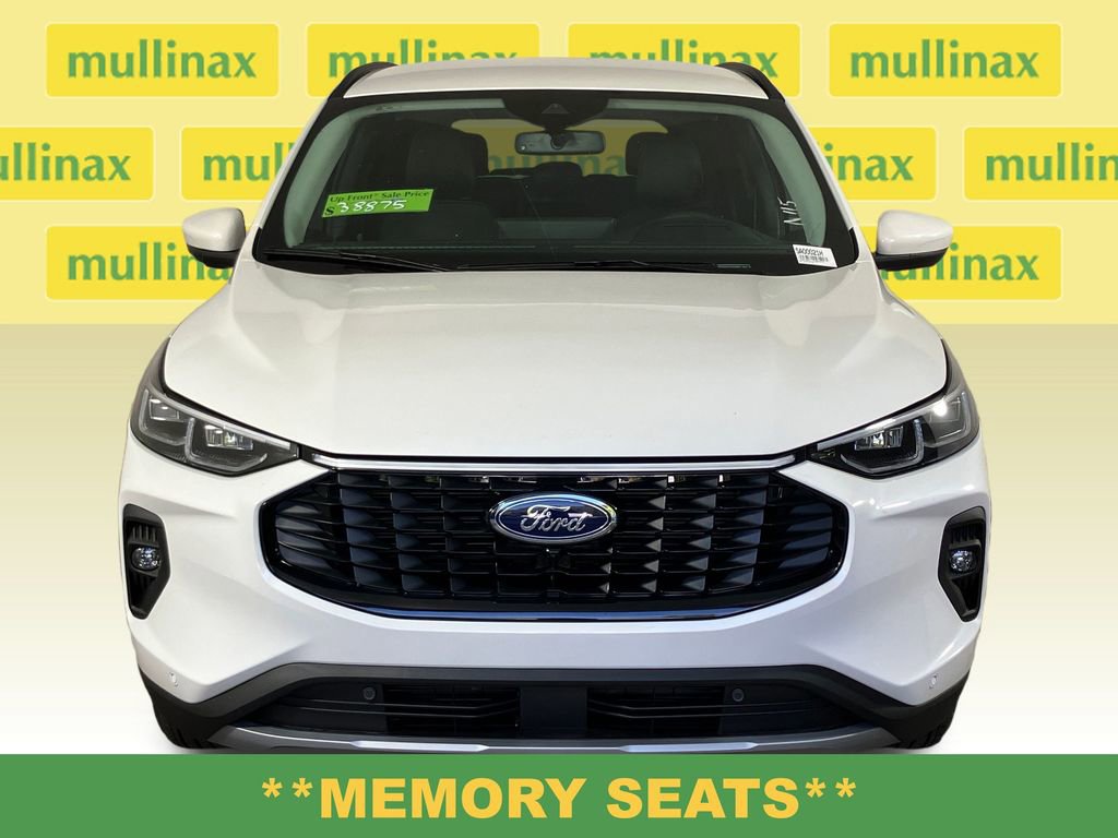 New 2026 Ford Escape SE w/ PHEV Premium Package FWD image 15