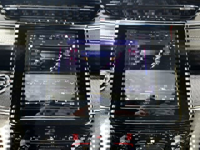 Used 2024 Jeep Grand Cherokee L Altitude image 30