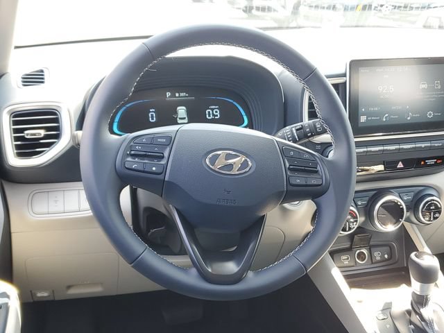 New 2026 Hyundai Venue SEL FWD image 11