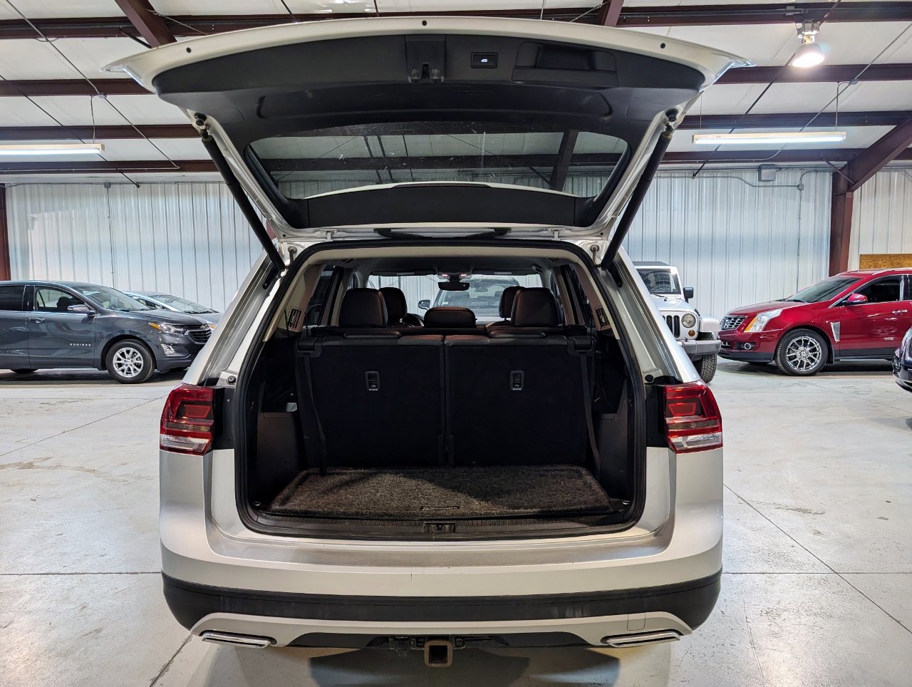 Used 2018 Volkswagen Atlas SE image 23