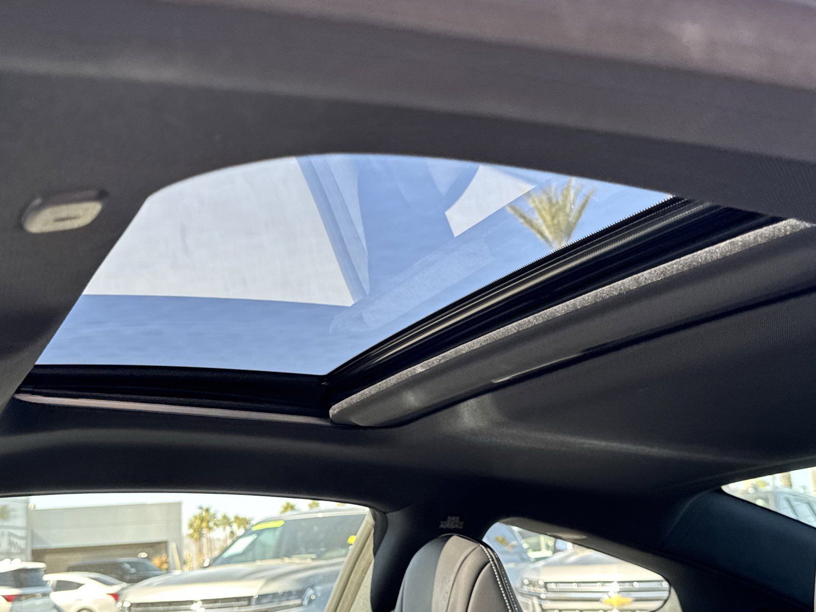 Used 2021 INFINITI Q60 3.0t Luxe w/ Essential Package image 19