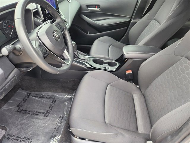 Used 2024 Toyota Corolla SE FWD image 3