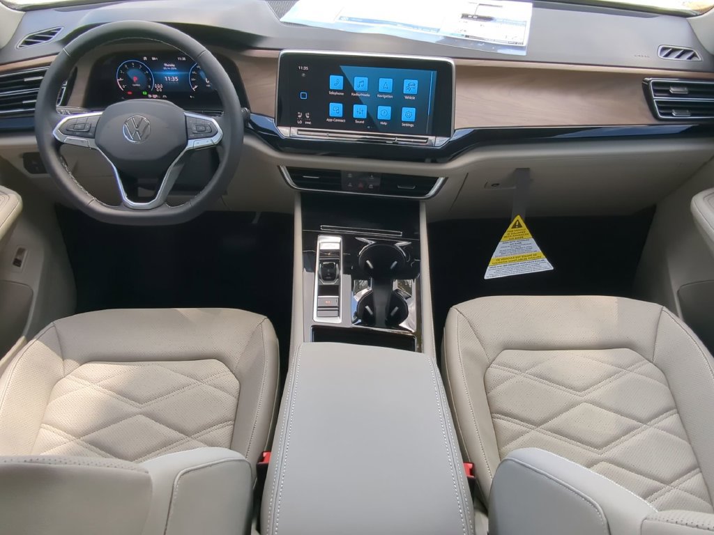 New 2026 Volkswagen Atlas SE FWD image 14