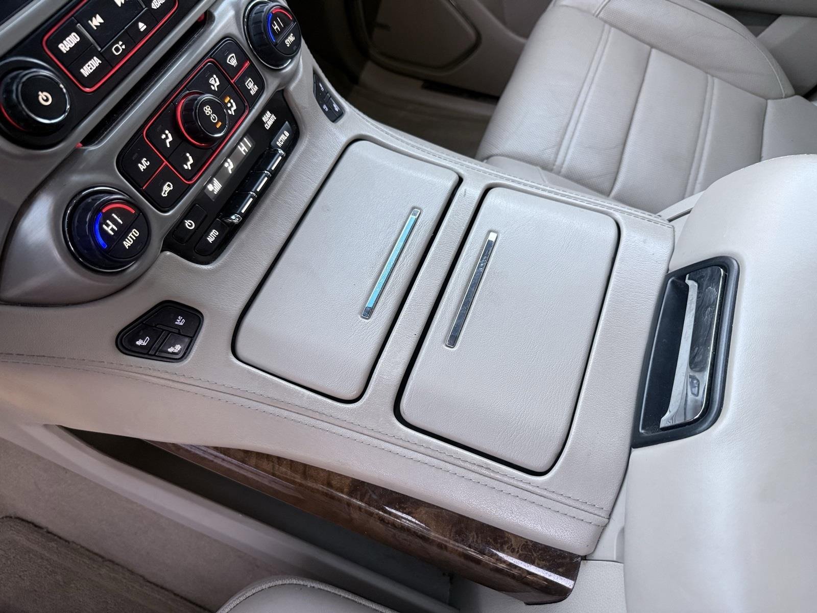 Used 2015 GMC Yukon Denali w/ Open Road Package image 47