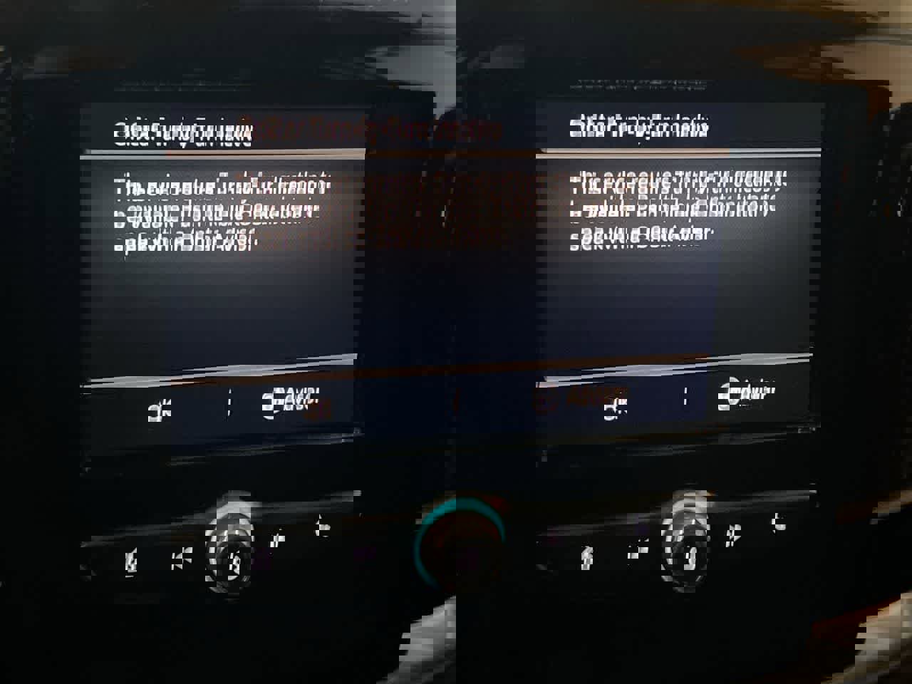 Used 2021 Chevrolet Traverse LS image 18