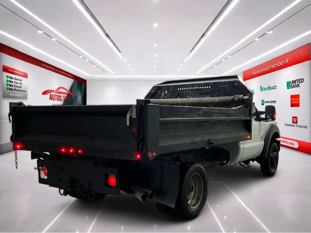 Used 2015 Ford F550 2WD Regular Cab Super Duty image 7