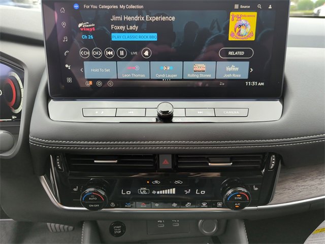 New 2026 Nissan Rogue Platinum image 31