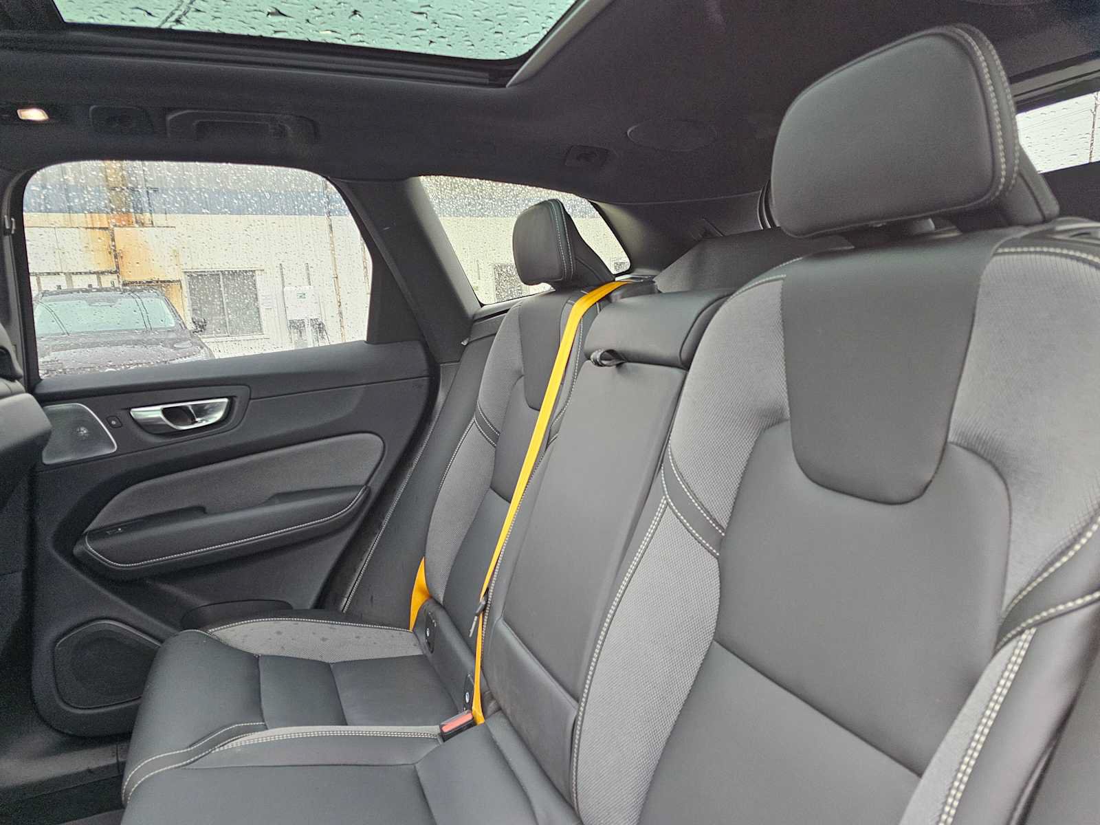 Certified 2025 Volvo XC60 T8 Polestar w/ Protection Package Premier AWD/4WD image 11