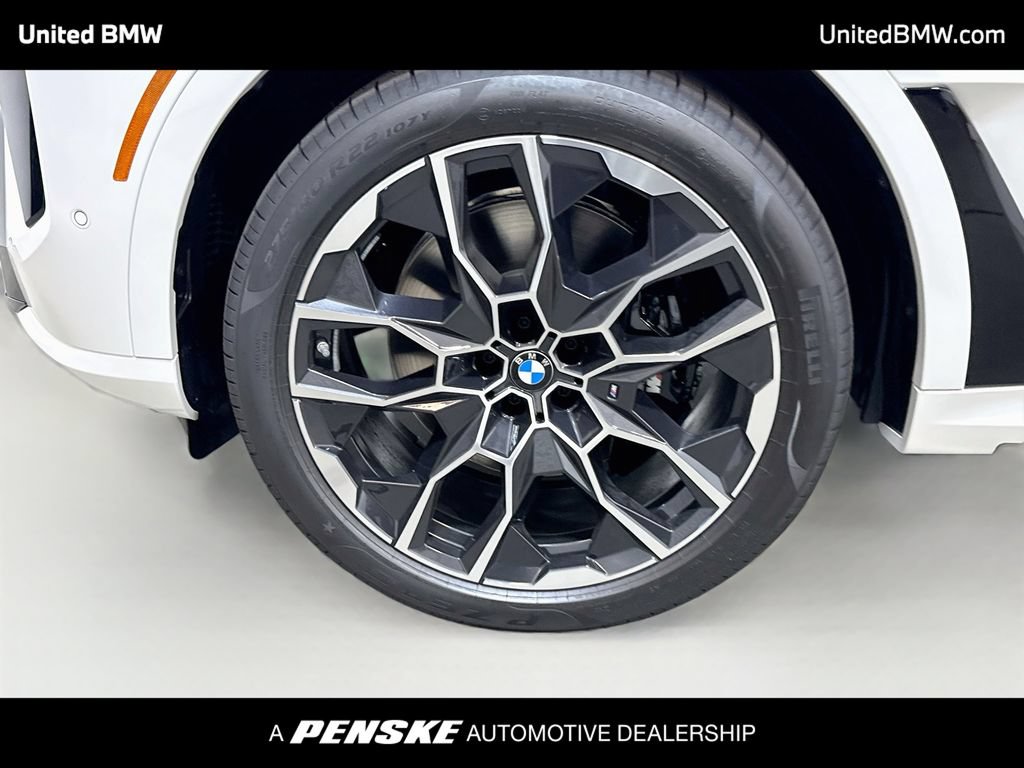 New 2027 BMW X7 xDrive40i w/ M Sport Package AWD/4WD image 9