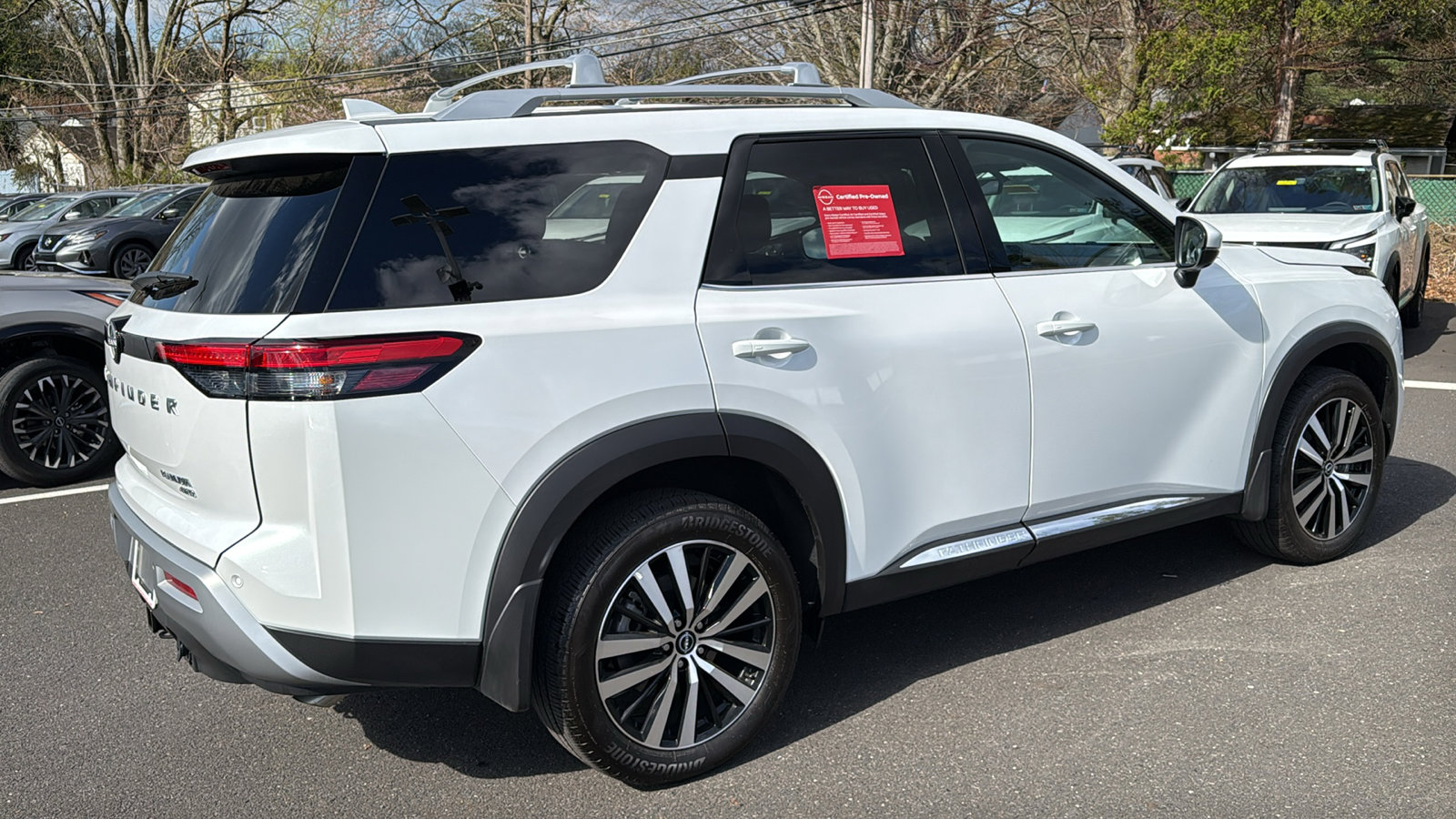 Certified 2025 Nissan Pathfinder Platinum w/ Cargo Package image 28