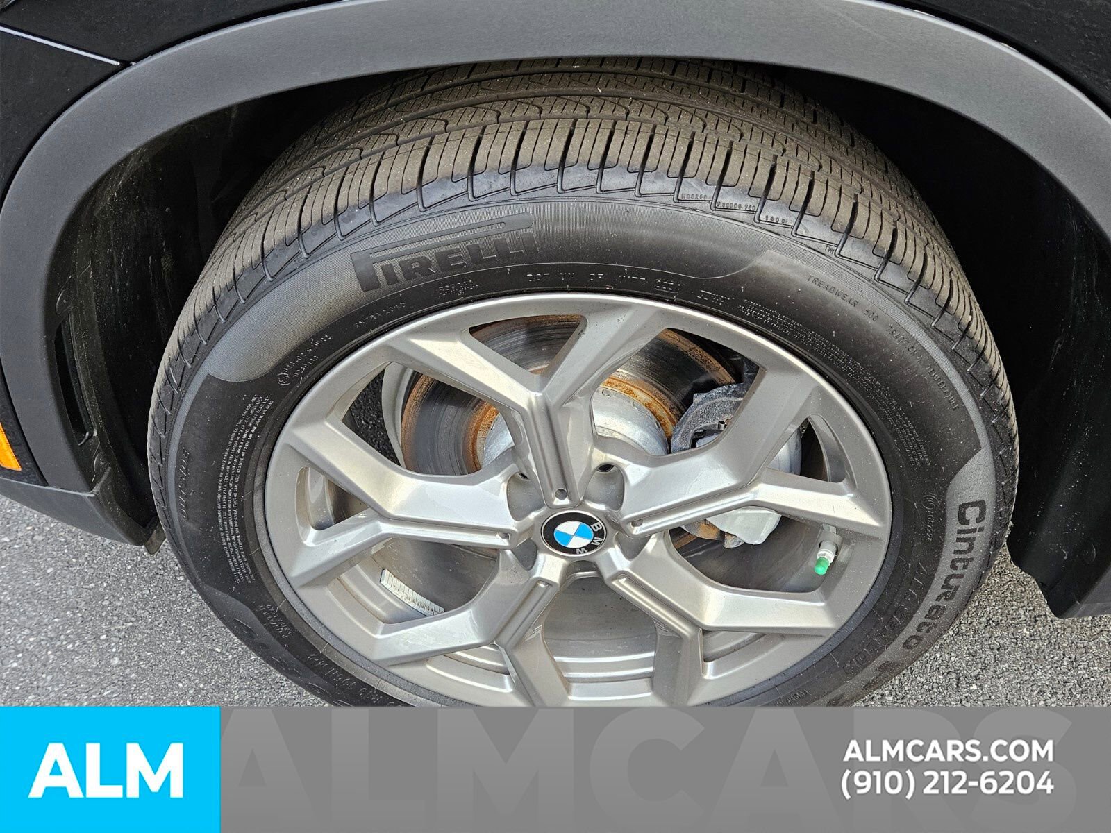 Used 2025 BMW X4 xDrive30i AWD/4WD image 12