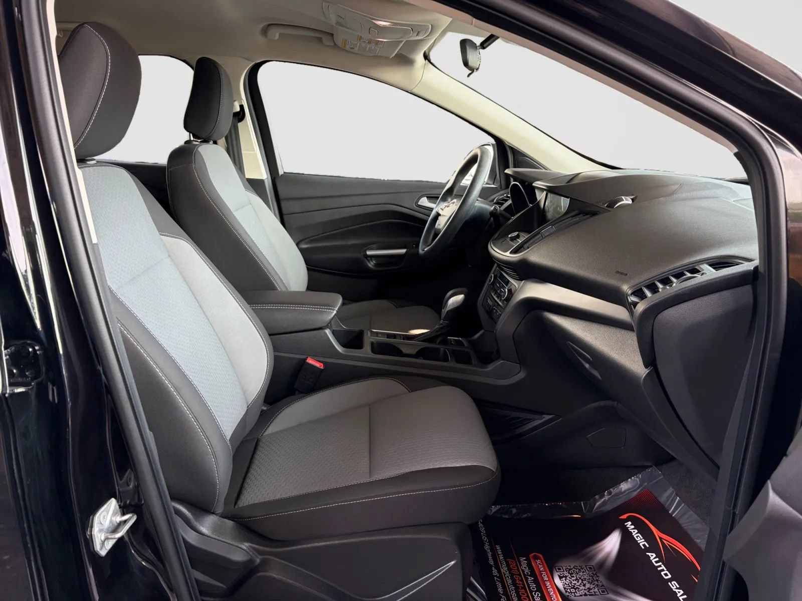 Used 2019 Ford Escape SE AWD/4WD image 19