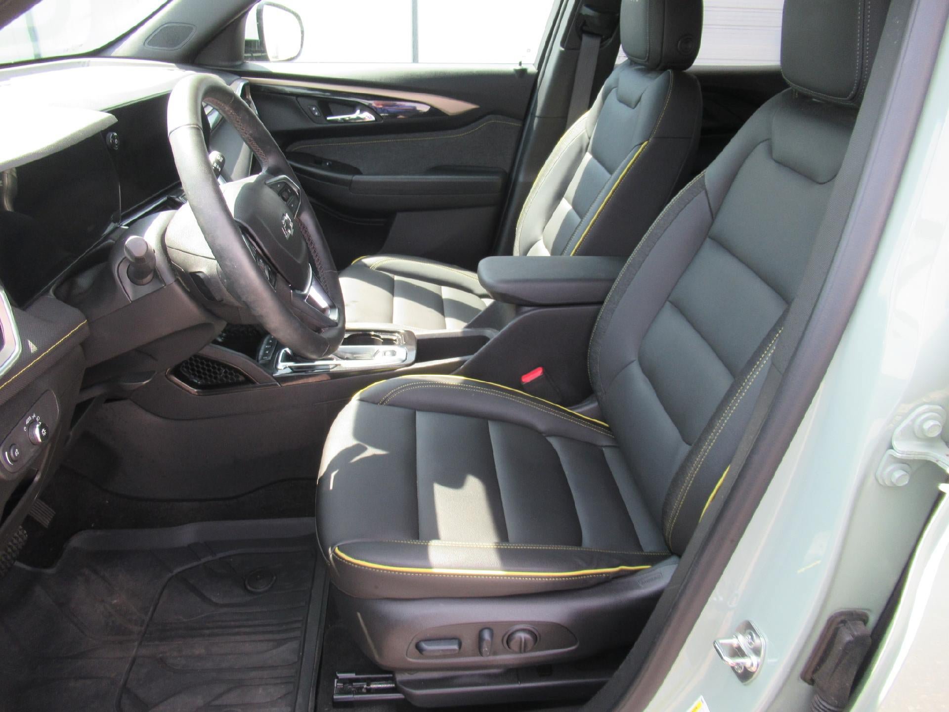 Certified 2024 Chevrolet TrailBlazer ACTIV w/ Convenience Package AWD/4WD image 9