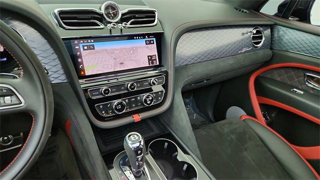 Used 2022 Bentley Bentayga Speed image 41