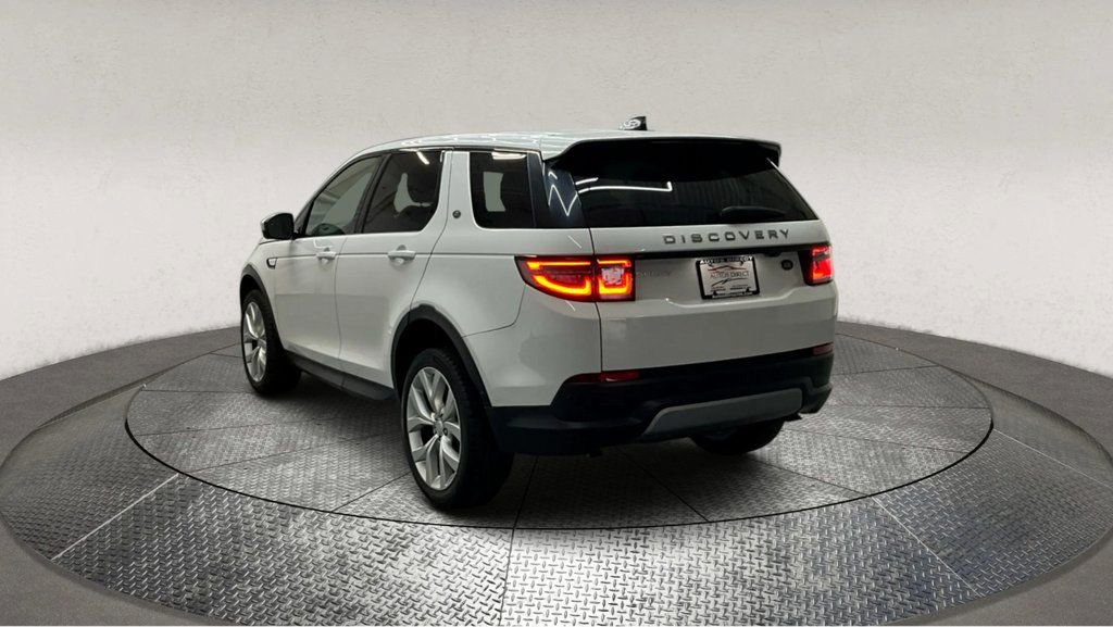 Used 2021 Land Rover Discovery Sport SE image 6