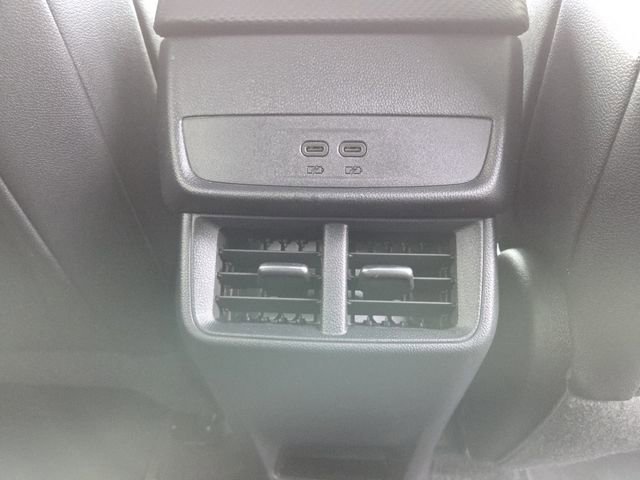 New 2026 Chevrolet Equinox LT w/ Convenience Package II image 10