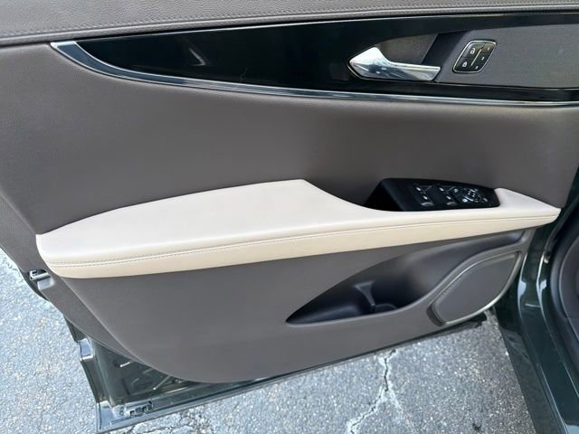 Certified 2023 Lincoln Nautilus FWD image 16