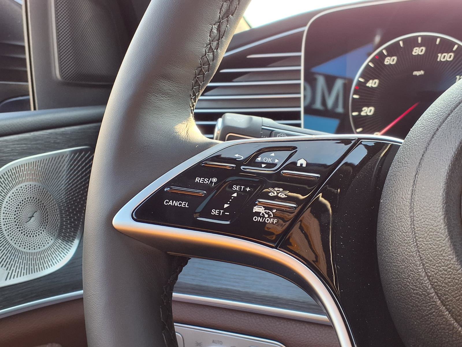 New 2026 Mercedes-Benz GLE 580 4MATIC image 21