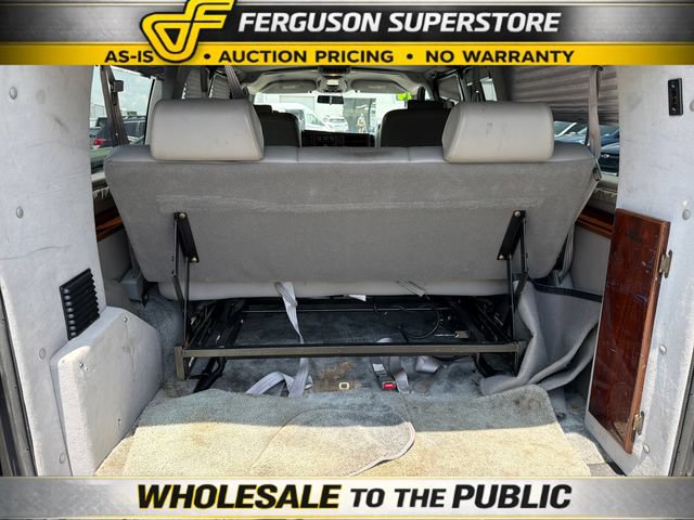 Used 2014 GMC Savana 1500 RWD image 24