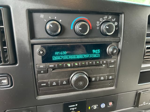 Used 2018 Chevrolet Express 2500 w/ Communications Package RWD image 12