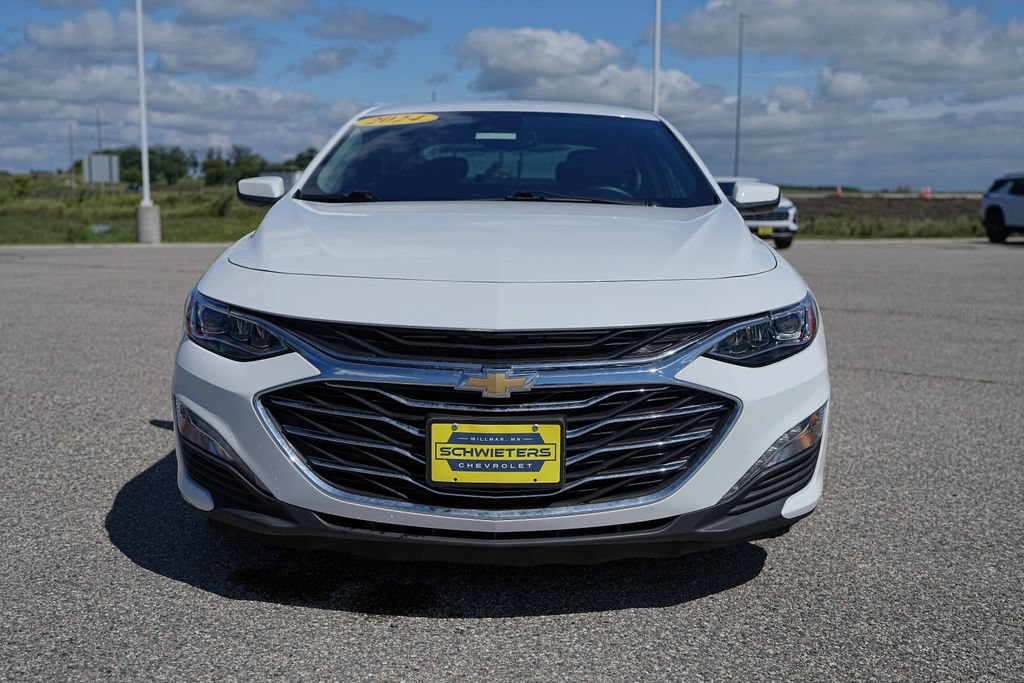 Used 2024 Chevrolet Malibu LT FWD image 2