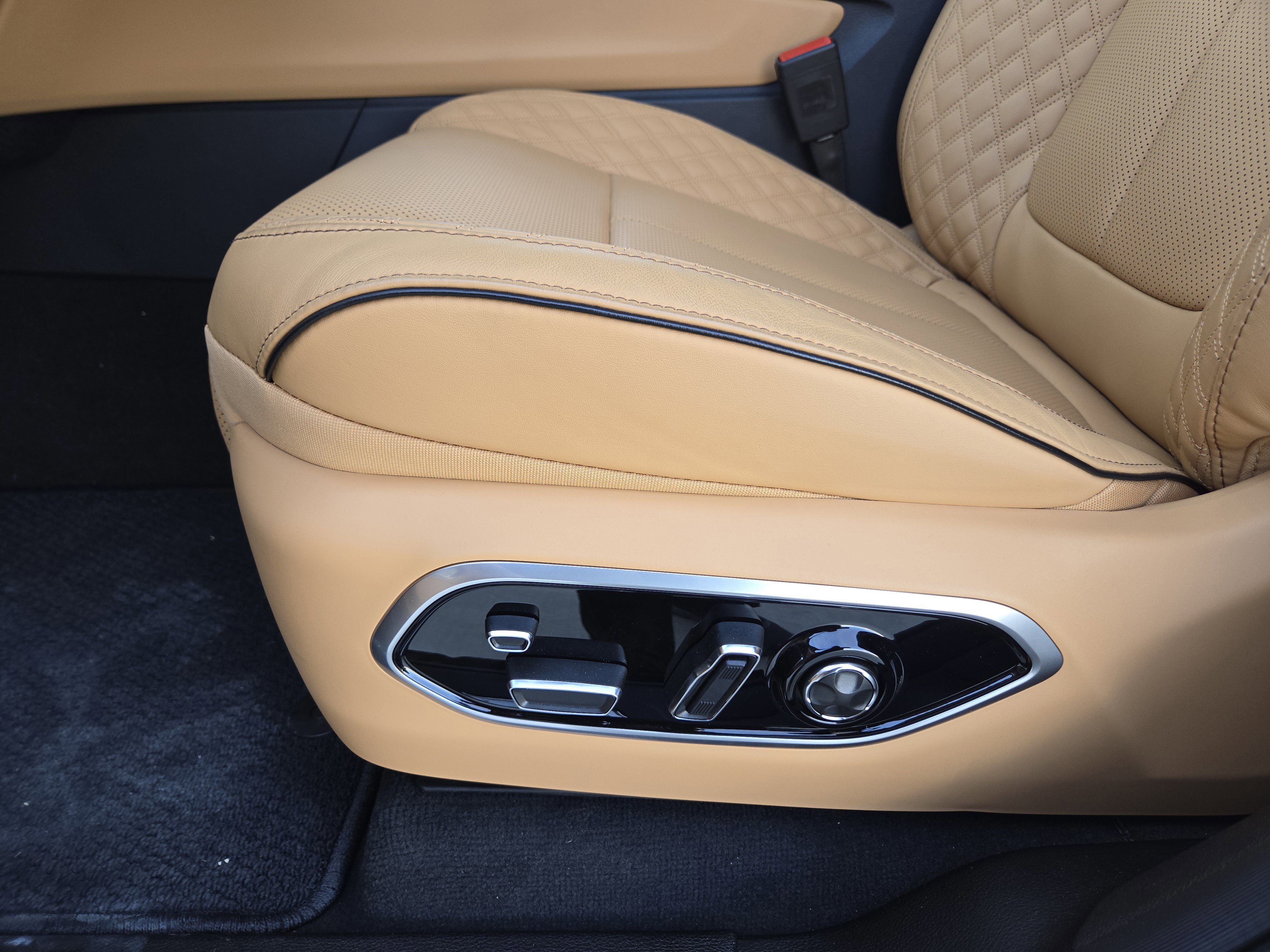 New 2025 Jeep Grand Cherokee L Summit image 20