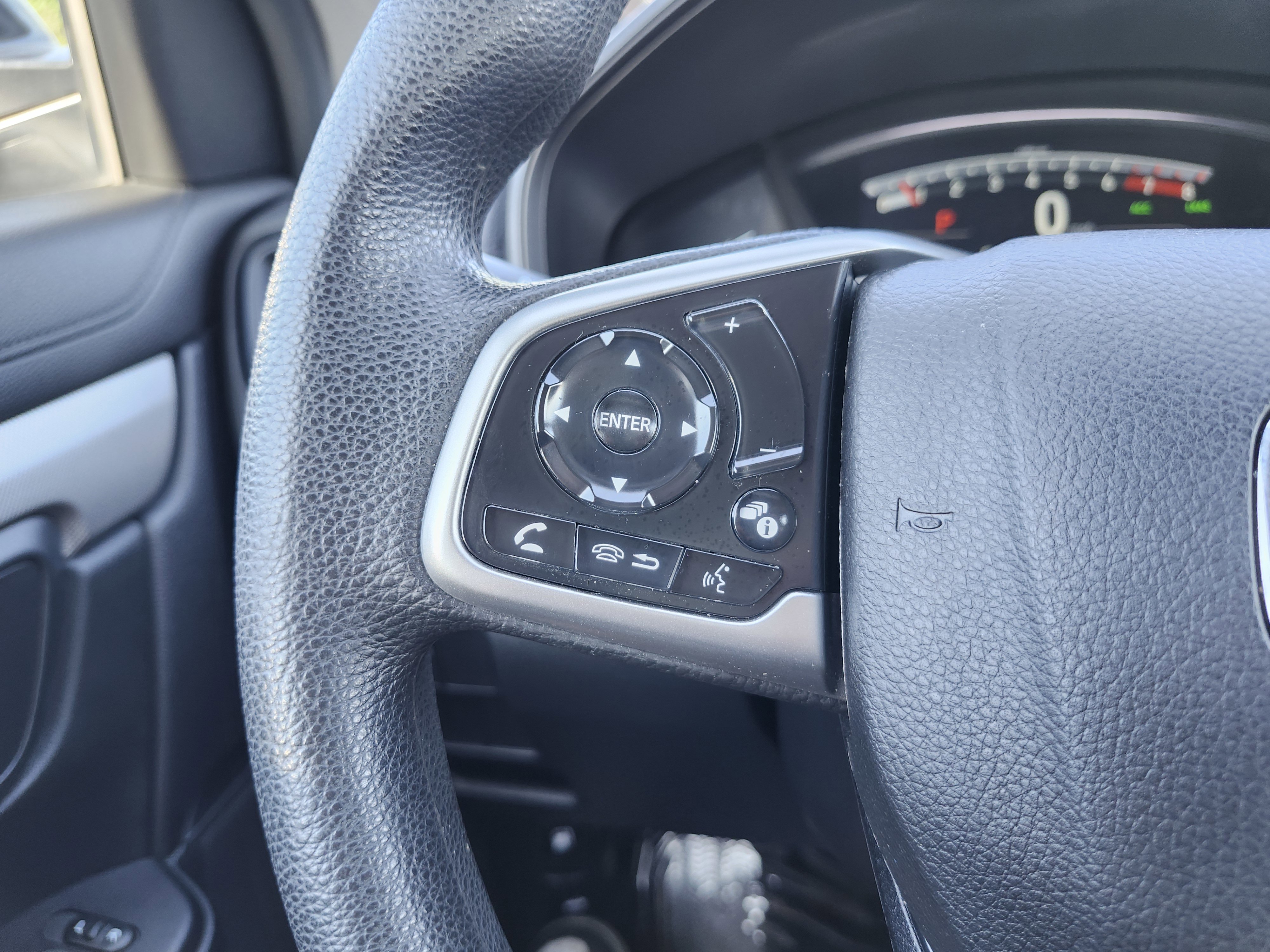 Used 2021 Honda CR-V LX image 31