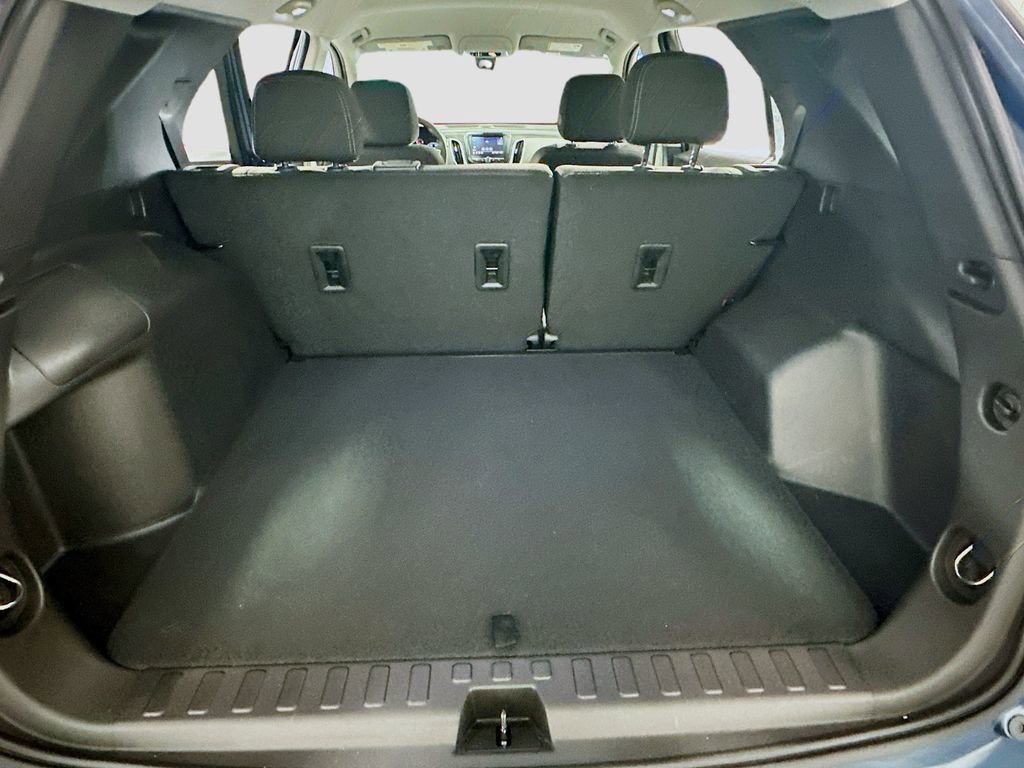 Used 2024 Chevrolet Equinox LS image 24
