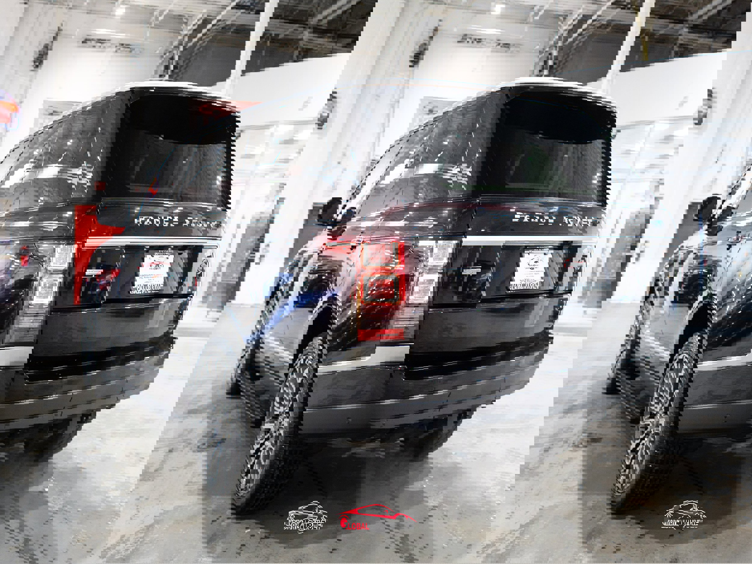 Used 2016 Land Rover Range Rover Autobiography image 5