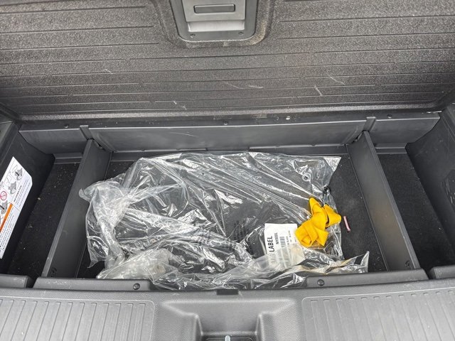 Certified 2025 Honda Pilot Touring image 10