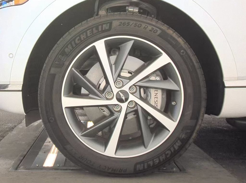 Used 2026 Genesis GV80 3.5T Advanced AWD/4WD image 9