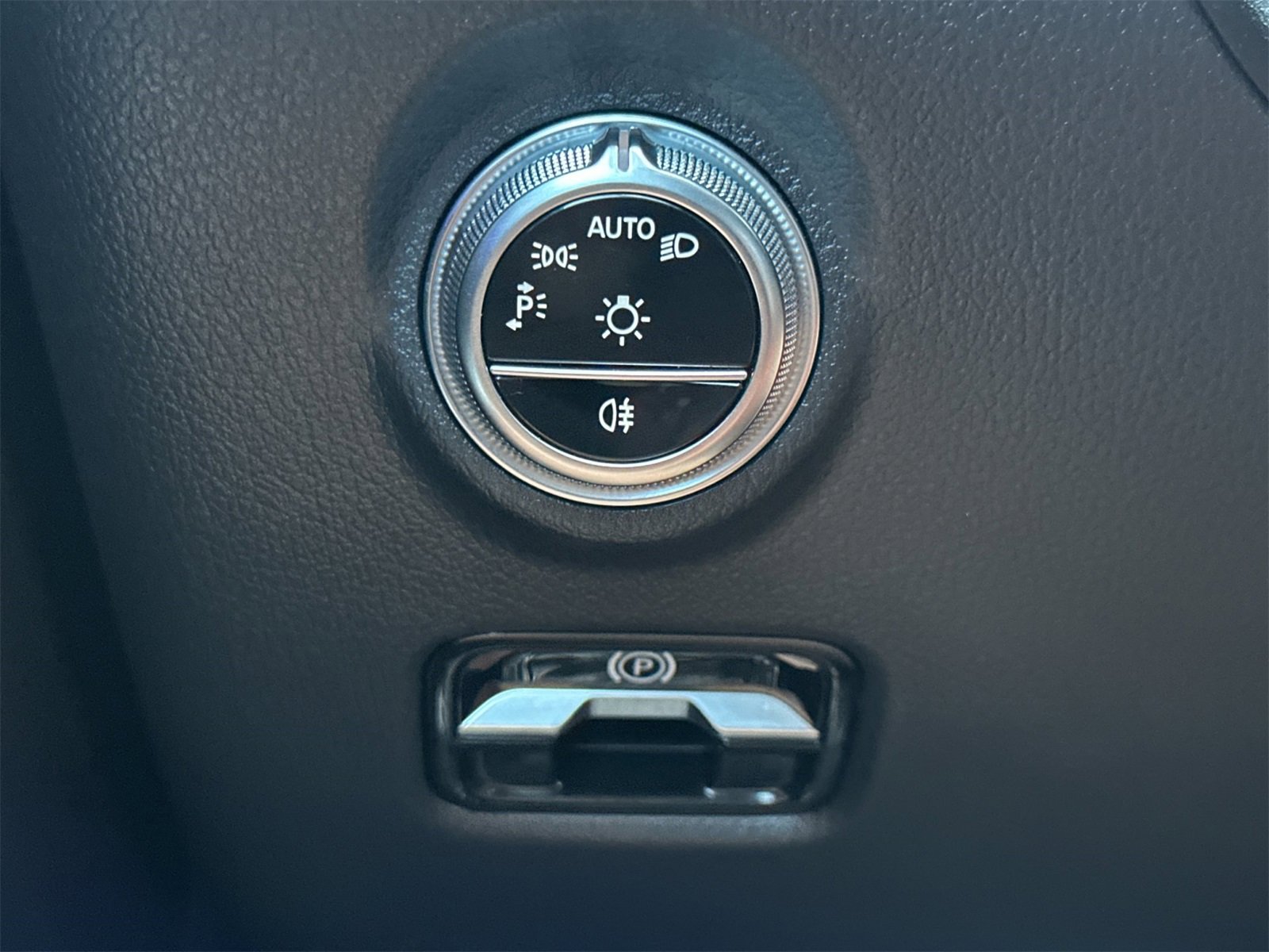 Certified 2023 Mercedes-Benz C 300 Sedan image 30