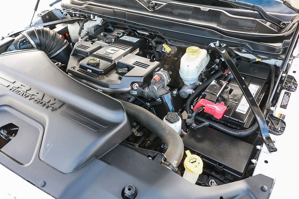 Used 2022 RAM 5500 SLT w/ Quick Order Package 2YG SLT image 26