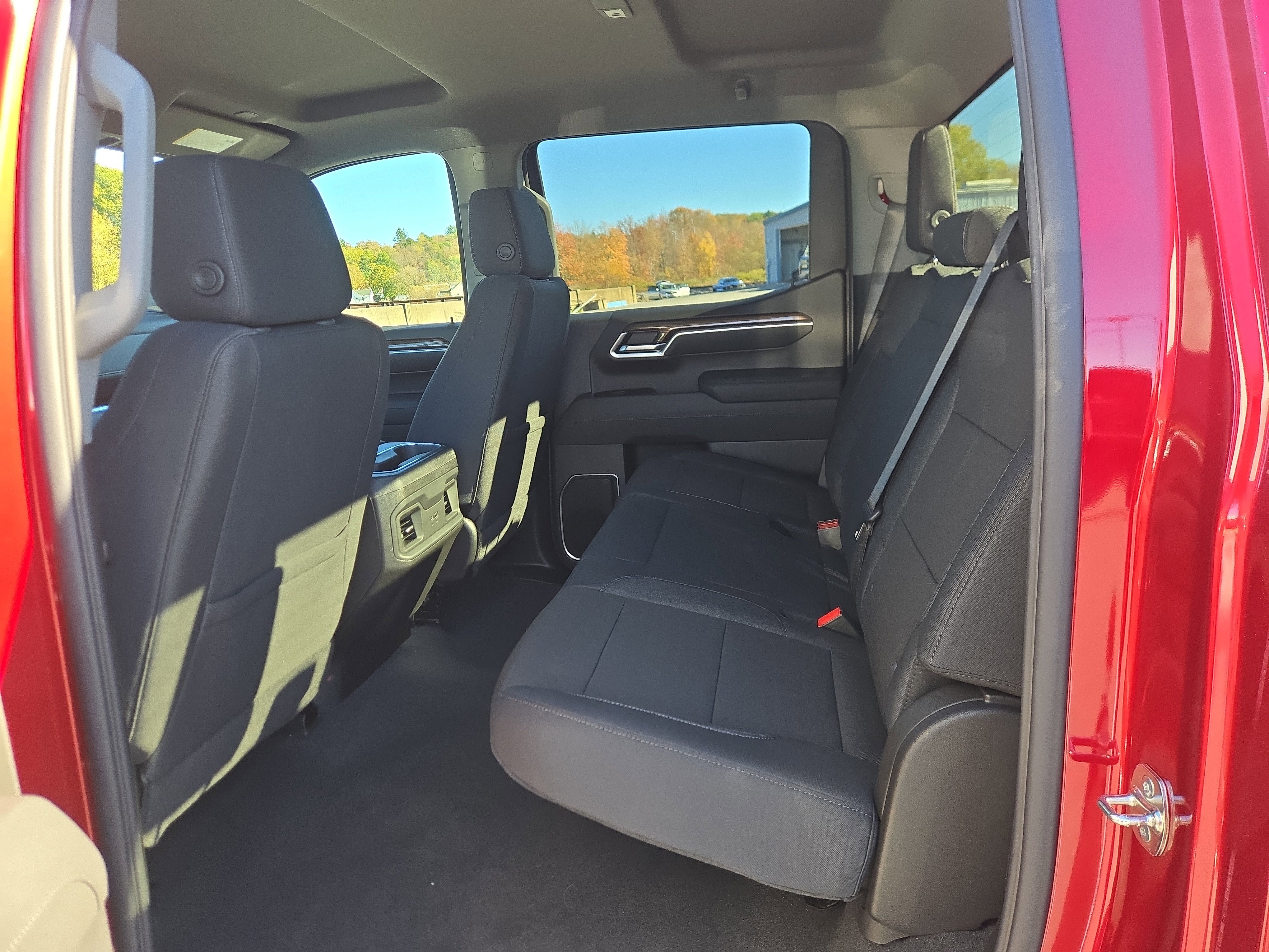 New 2026 Chevrolet Silverado 1500 RST w/ Z71 Off-Road Package image 13