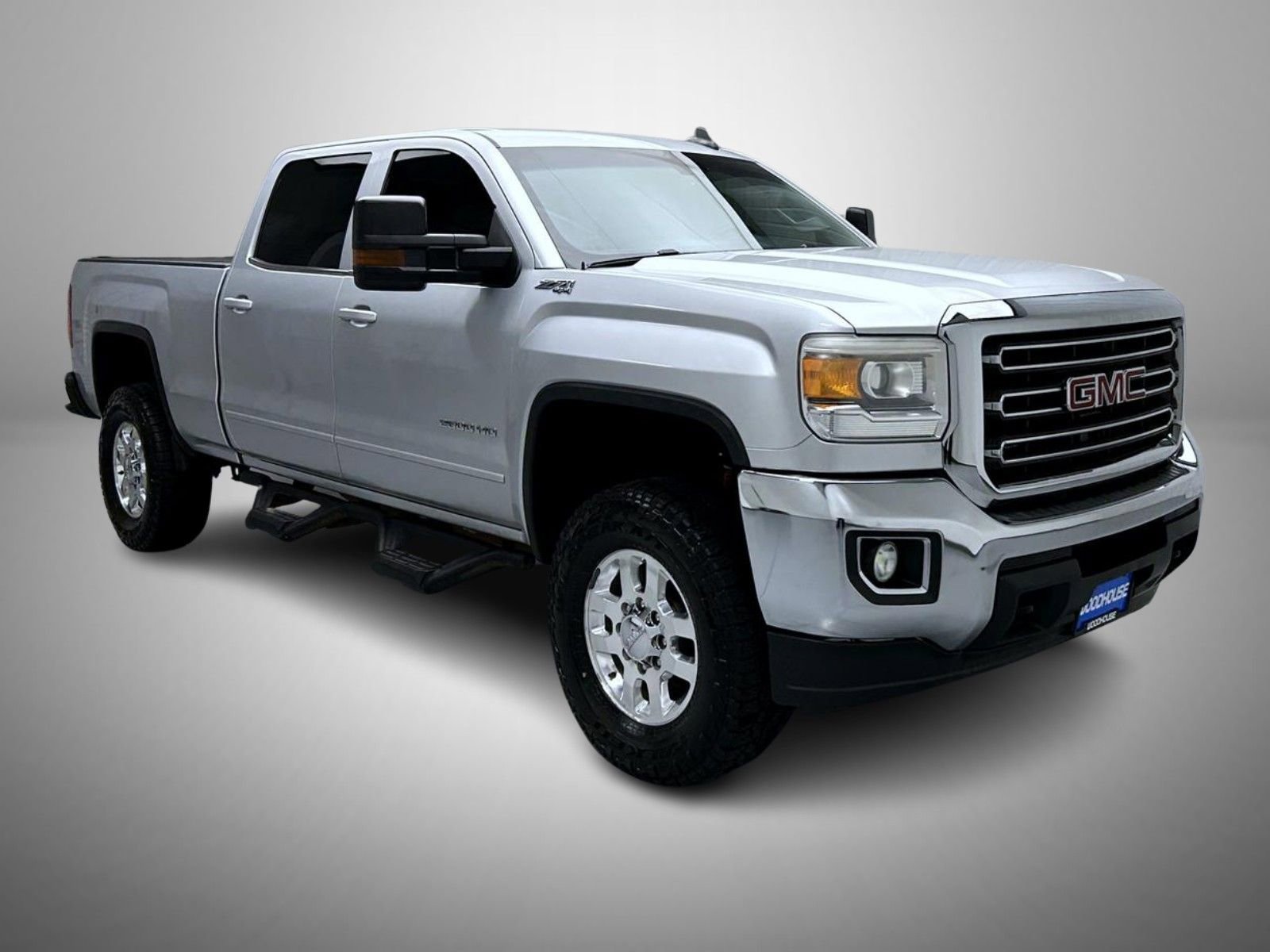 Used 2015 GMC Sierra 2500 SLE w/ SLE Preferred Package AWD/4WD image 3