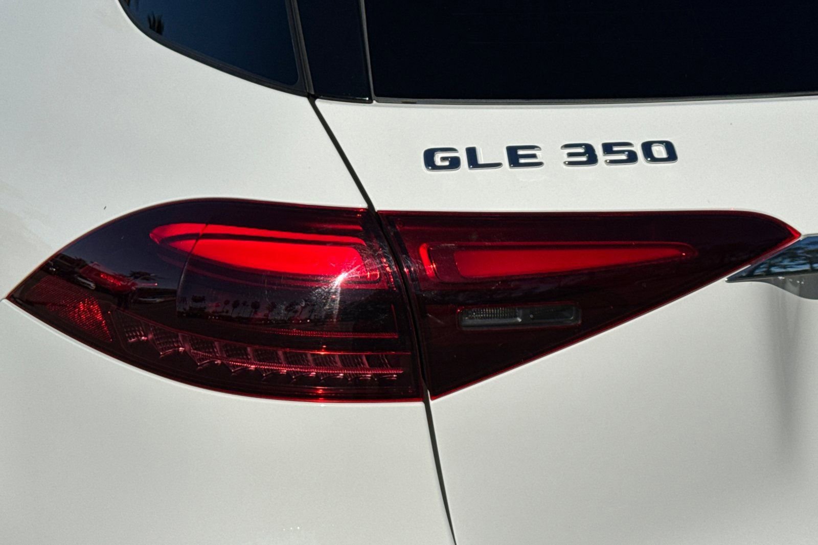 Used 2024 Mercedes-Benz GLE 350 4MATIC image 14